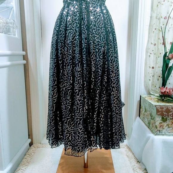 Julio Julio size S full black skirt/sliver sequins - Picture 7 of 7